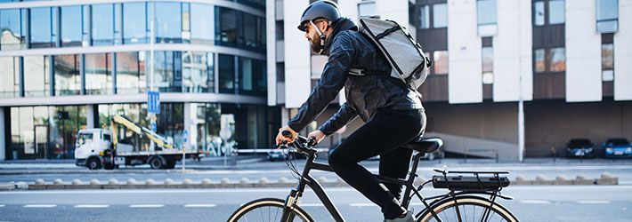 自転車で通勤しても交通費精算はしてもらえるのでしょうか？