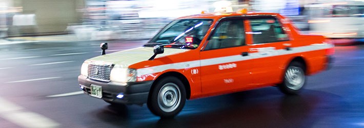 残業で電車がなくなりタクシーを使った場合、会社負担として交通費精算できますか?