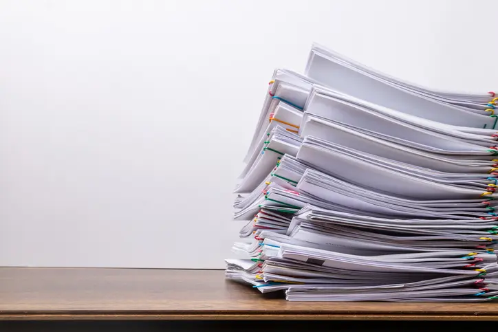 請求書の保管期間は?原則と異なるケースや保管時の注意点