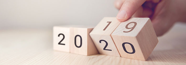 経費精算は年度を跨いでも問題ありませんか?